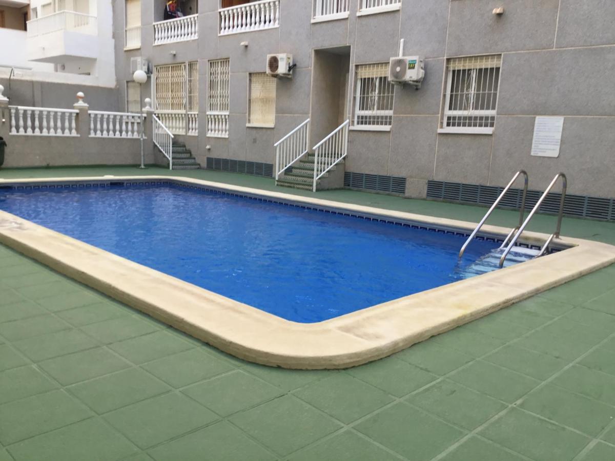 Apartament Montana Torrevieja Exteriér fotografie