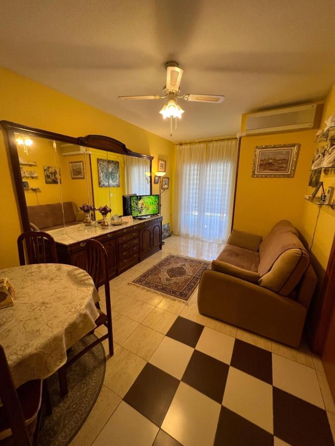 Apartament Montana Torrevieja Exteriér fotografie